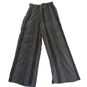 Women’s Trixxi BLACK & WHITE Smocked Waist Wide Leg Pants Size S NWT